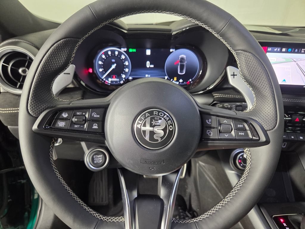 New 2026 Alfa Romeo Tonale w/ Active Assist Package AWD/4WD image 14