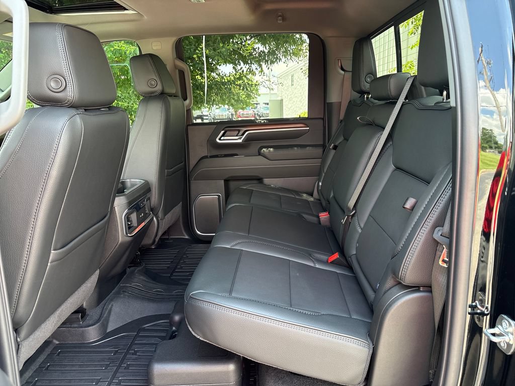 New 2026 GMC Sierra 2500 Denali w/ Denali Reserve Package AWD/4WD image 44
