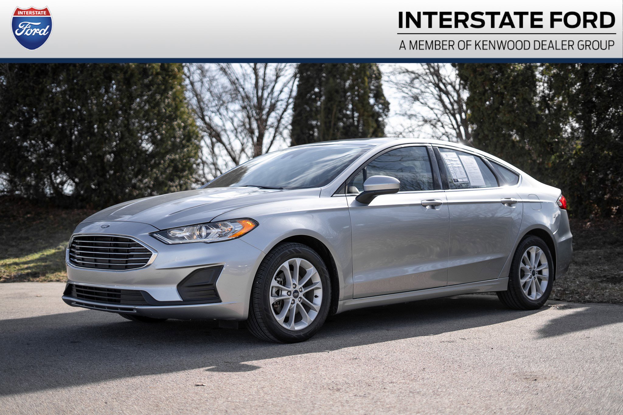 Used 2020 Ford Fusion SE image 1