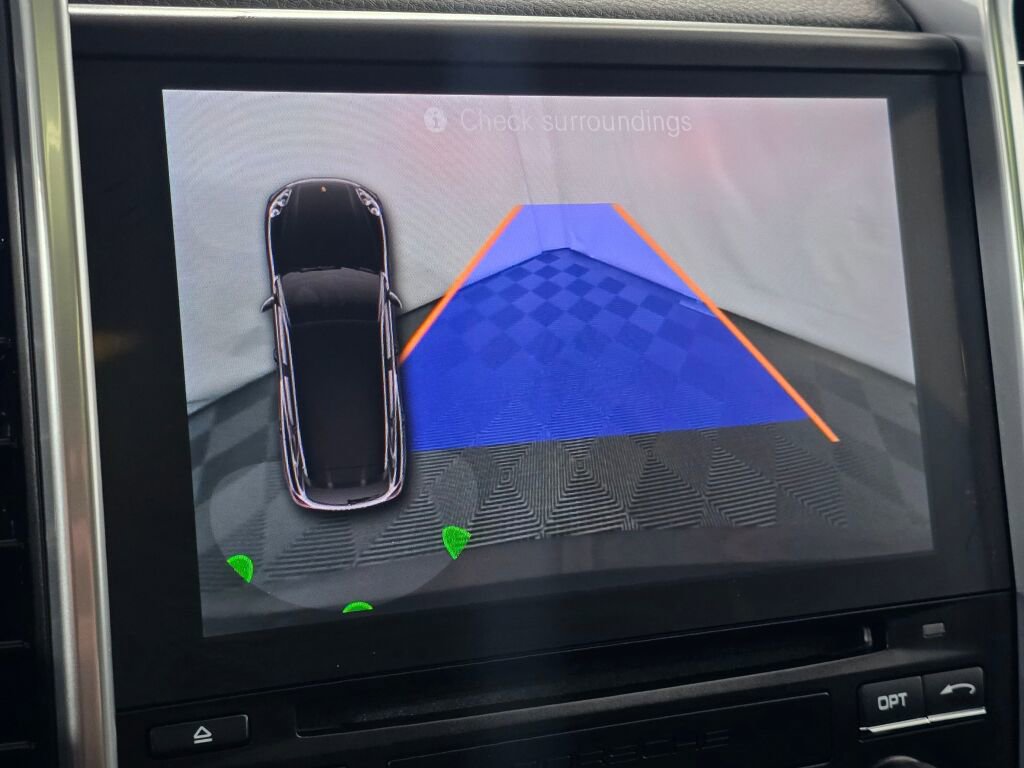 Used 2018 Porsche Cayenne image 47