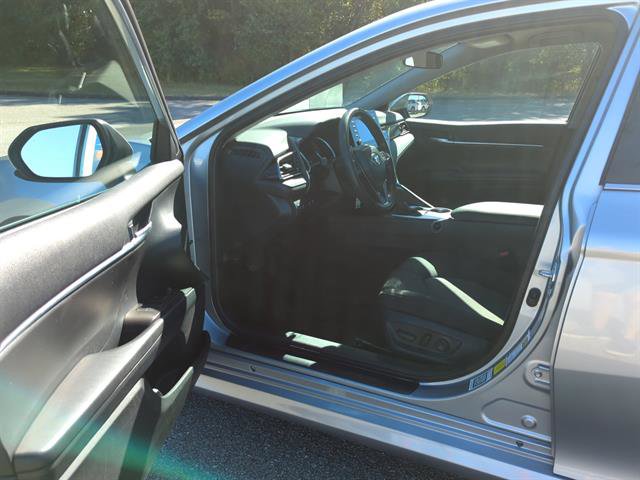 Used 2024 Toyota Camry LE image 4