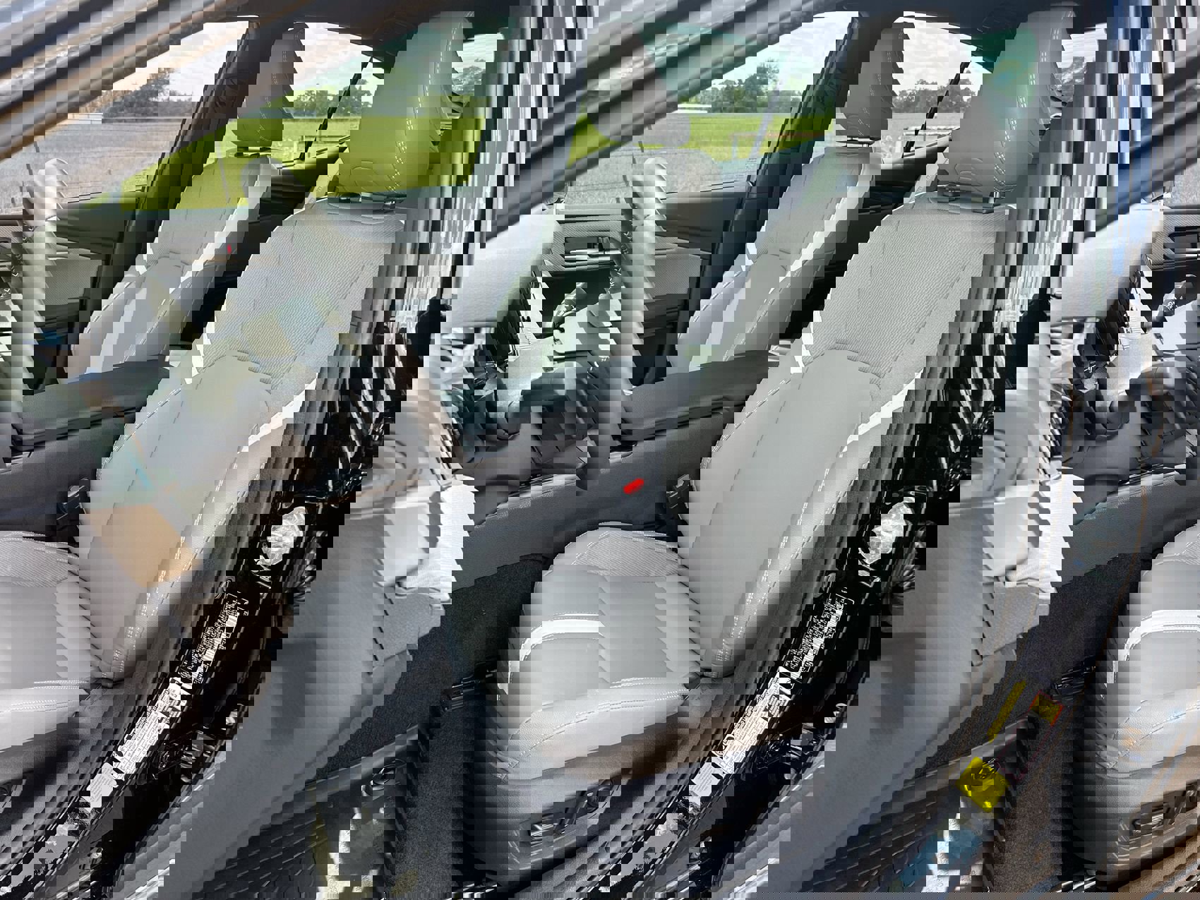 Used 2025 Toyota Camry SE image 11