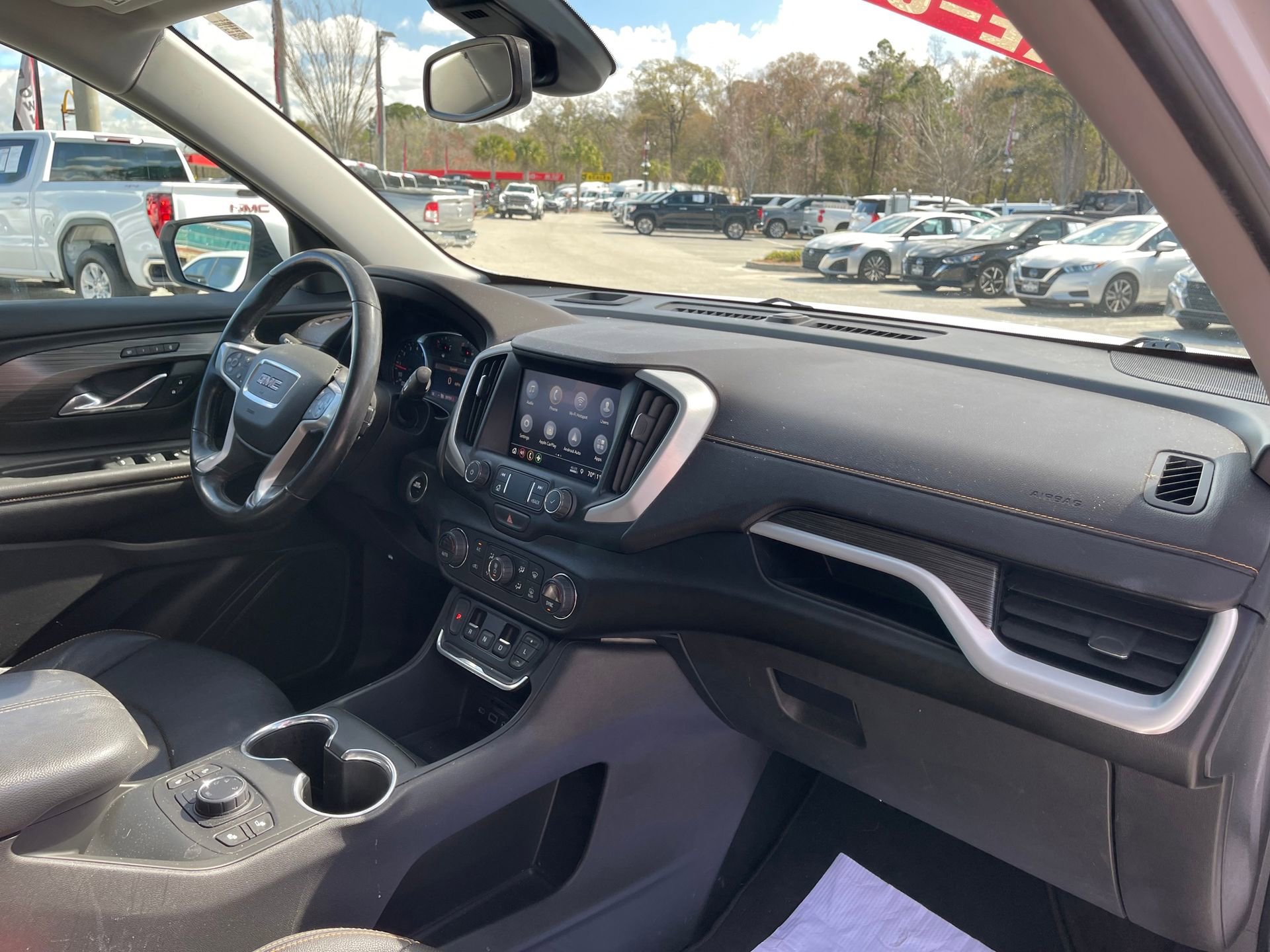 Used 2021 GMC Terrain SLT image 27