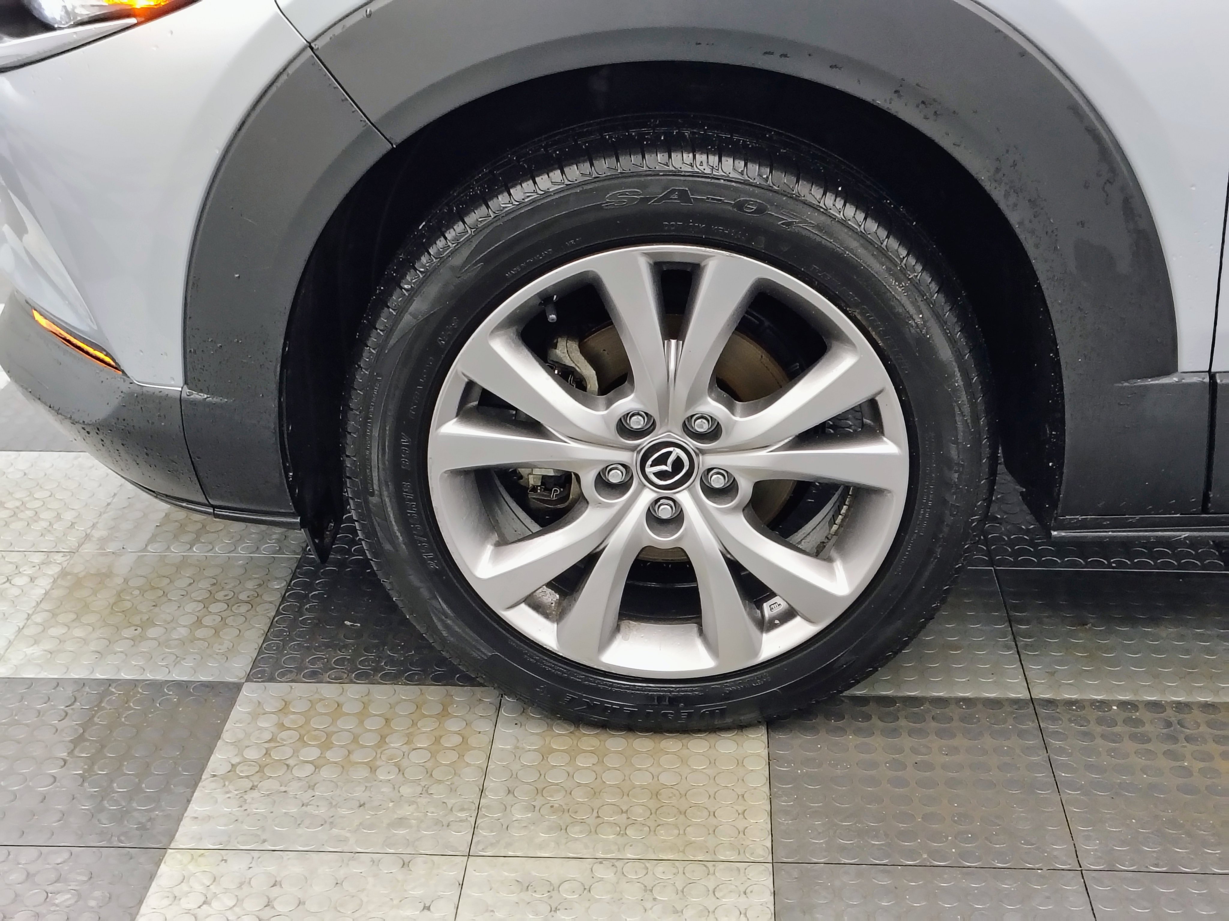 Used 2020 MAZDA CX-30 FWD w/ Select Package image 14