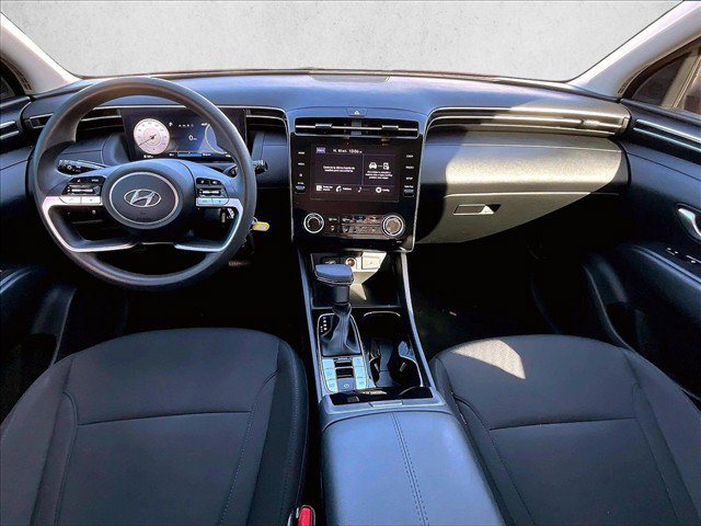 Used 2024 Hyundai Tucson SE FWD image 16