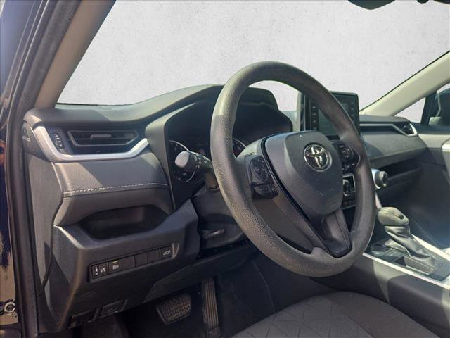 Used 2020 Toyota RAV4 XLE w/ Convenience Package image 11