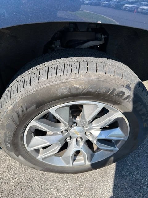 Used 2022 Chevrolet Silverado 1500 LT AWD/4WD image 15