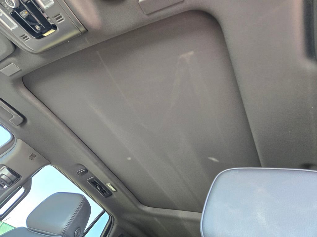 Certified 2026 GMC Yukon Denali w/ Sun & Power Step Package AWD/4WD image 11