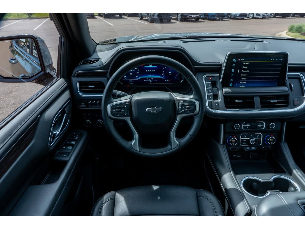 Used 2024 Chevrolet Tahoe Z71 w/ Luxury Package AWD/4WD image 22