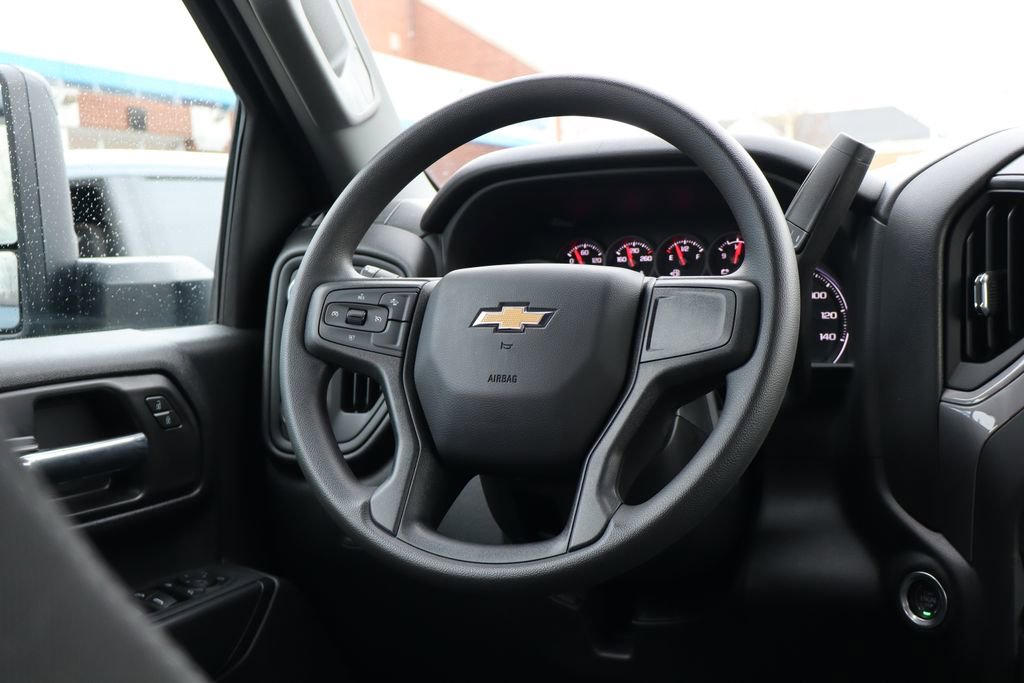 Used 2024 Chevrolet Silverado 2500 Custom w/ Custom Value Package image 45