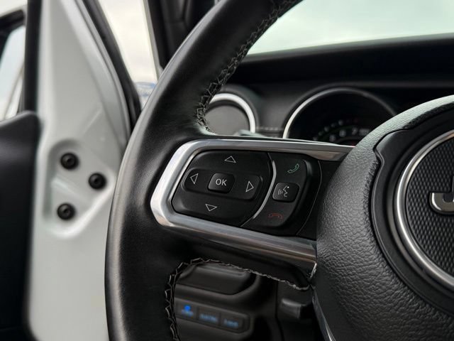 Used 2023 Jeep Wrangler Unlimited Rubicon 4xe w/ Cold Weather Group AWD/4WD image 10