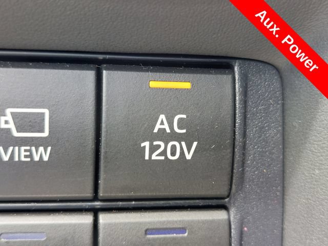 Certified 2021 Toyota Highlander Platinum AWD/4WD image 25