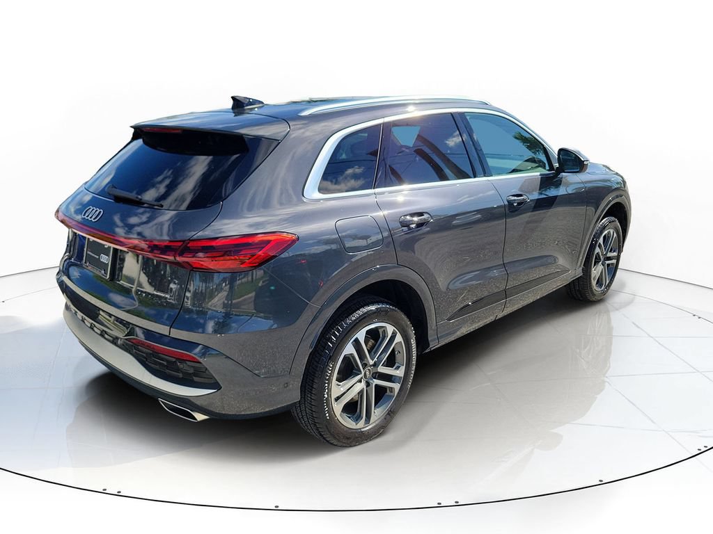 Certified 2025 Audi Q5 Premium w/ Convenience Package AWD/4WD image 4