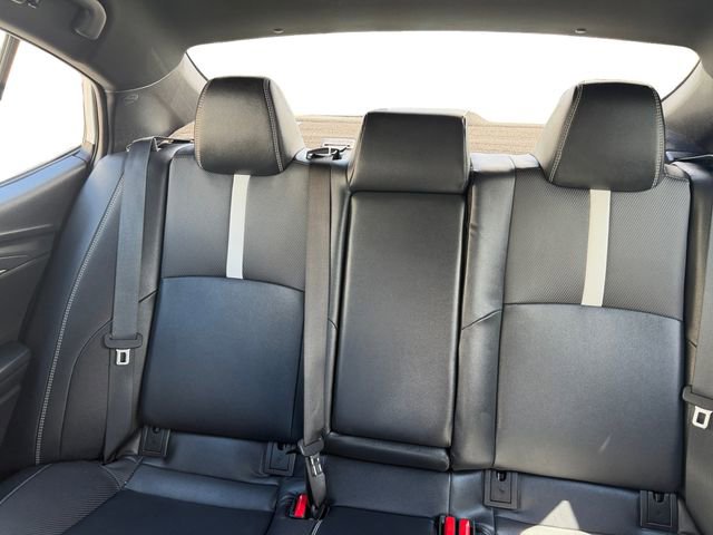 Used 2025 Toyota Camry SE image 16