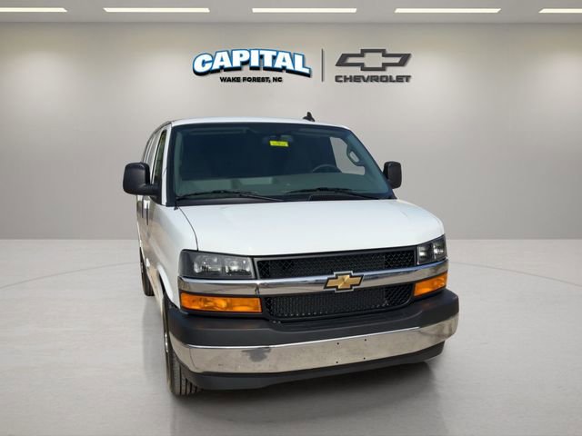 New 2026 Chevrolet Express 2500 w/ Driver Convenience Package RWD image 8