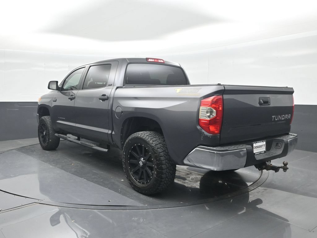 Used 2017 Toyota Tundra SR5 w/ SR5 Upgrade Package RWD image 22