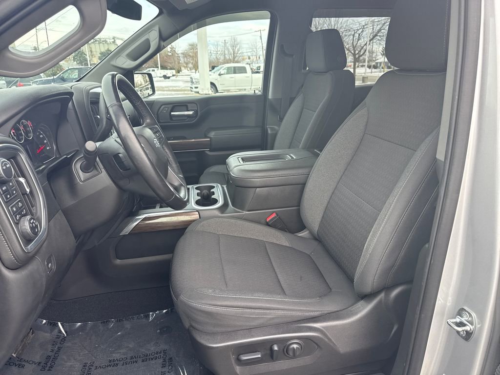 Used 2022 Chevrolet Silverado 1500 LT Trail Boss w/ Safety Package image 11