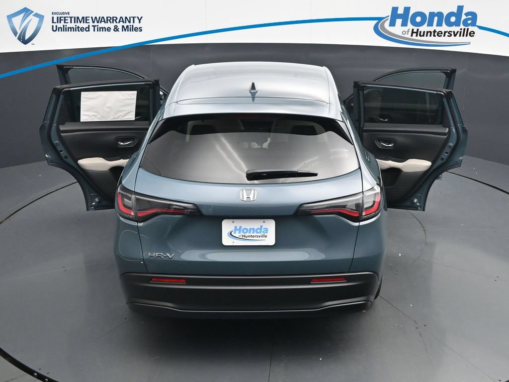 New 2027 Honda HR-V LX image 32