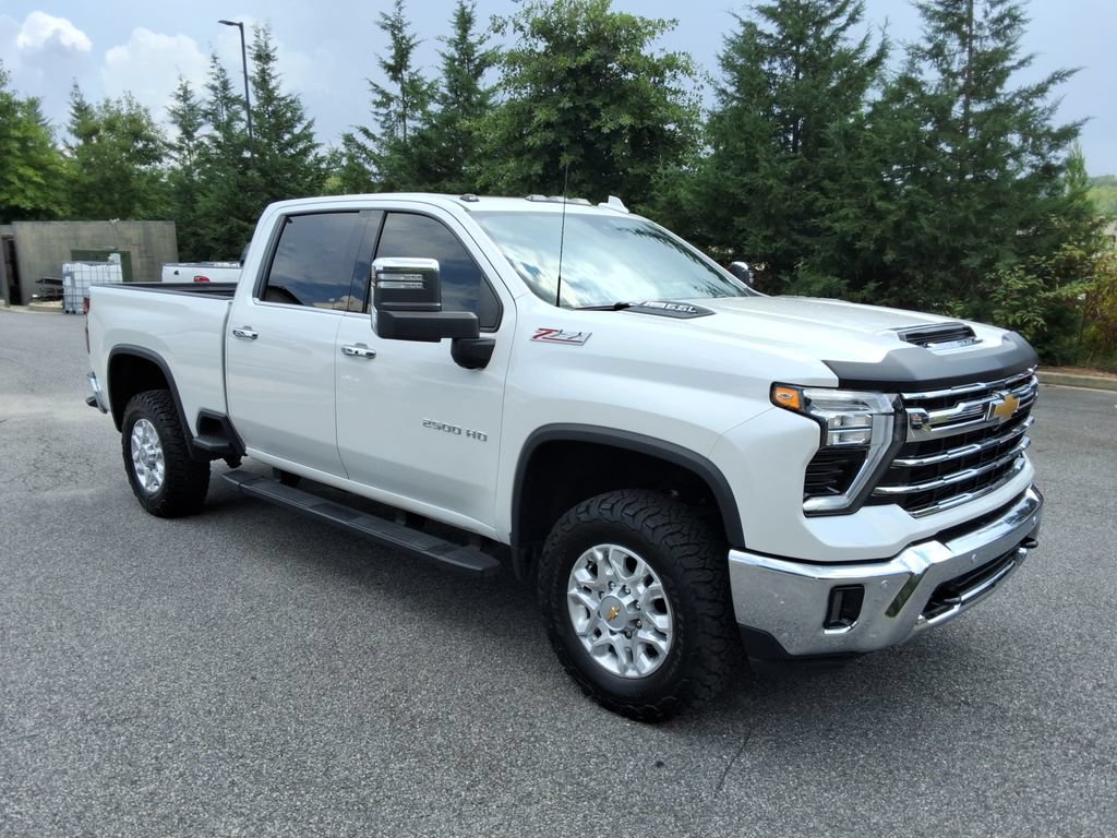 Certified 2024 Chevrolet Silverado 2500 LTZ w/ LTZ Premium Package AWD/4WD image 3