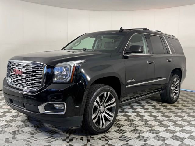 Used 2020 GMC Yukon Denali w/ Denali Premium Package AWD/4WD image 3