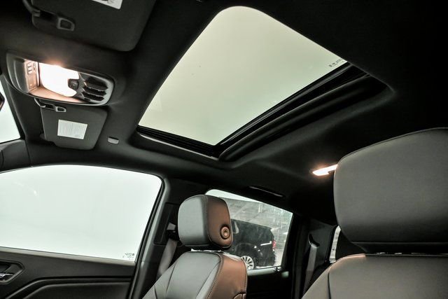 New 2026 GMC Canyon Elevation w/ Convenience Package image 8