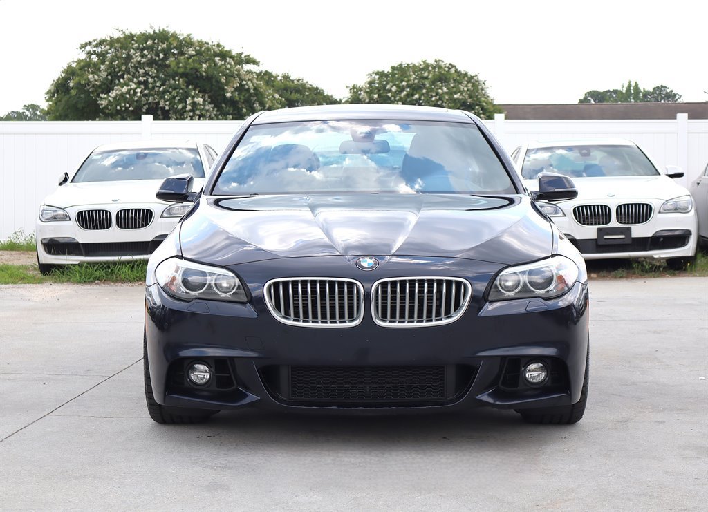 Used 2014 BMW 550i xDrive Sedan AWD/4WD image 2