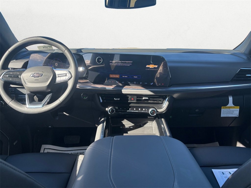 New 2026 Chevrolet Suburban Z71 image 11