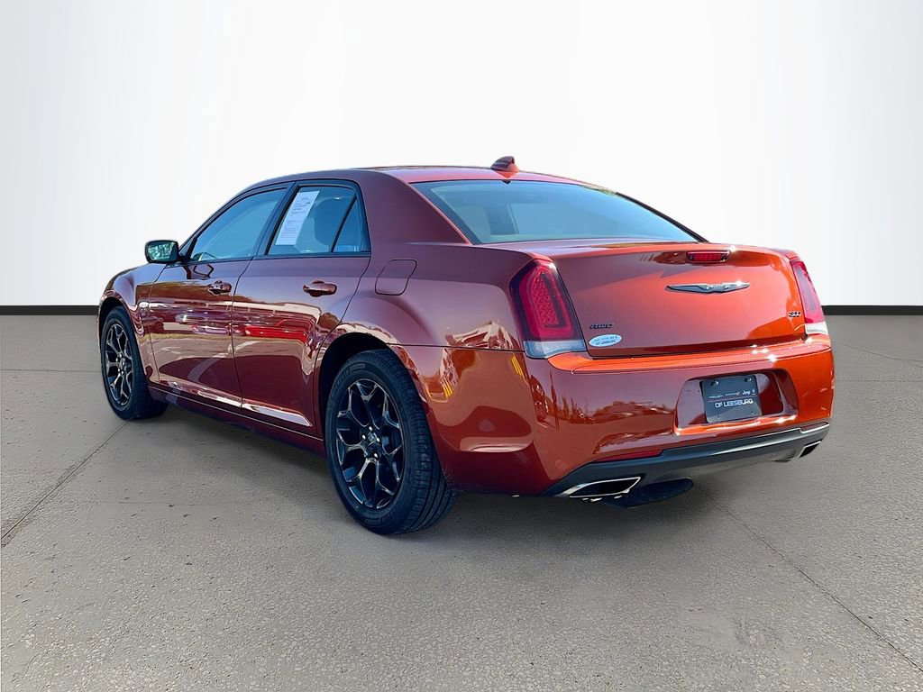 Certified 2020 Chrysler 300 Touring w/ Sport Appearance Package image 5