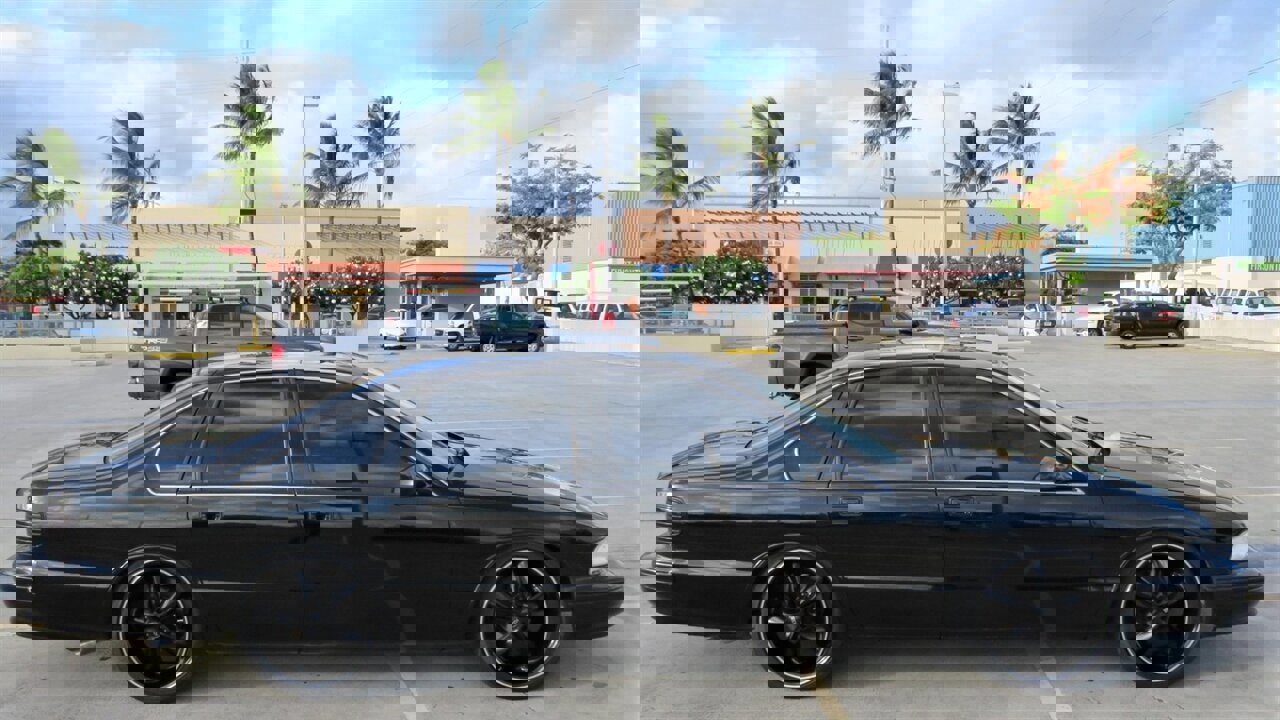 Used 1995 Chevrolet Impala SS RWD image 7