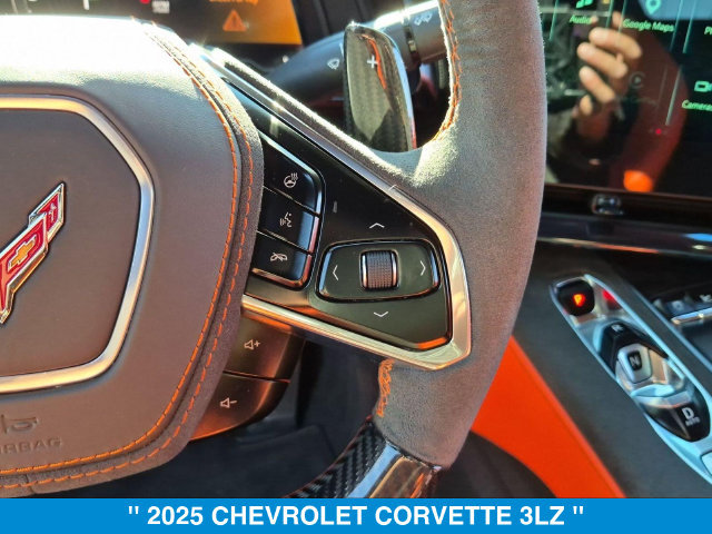 Used 2025 Chevrolet Corvette Z06 w/ Stealth Interior Trim Package RWD image 19