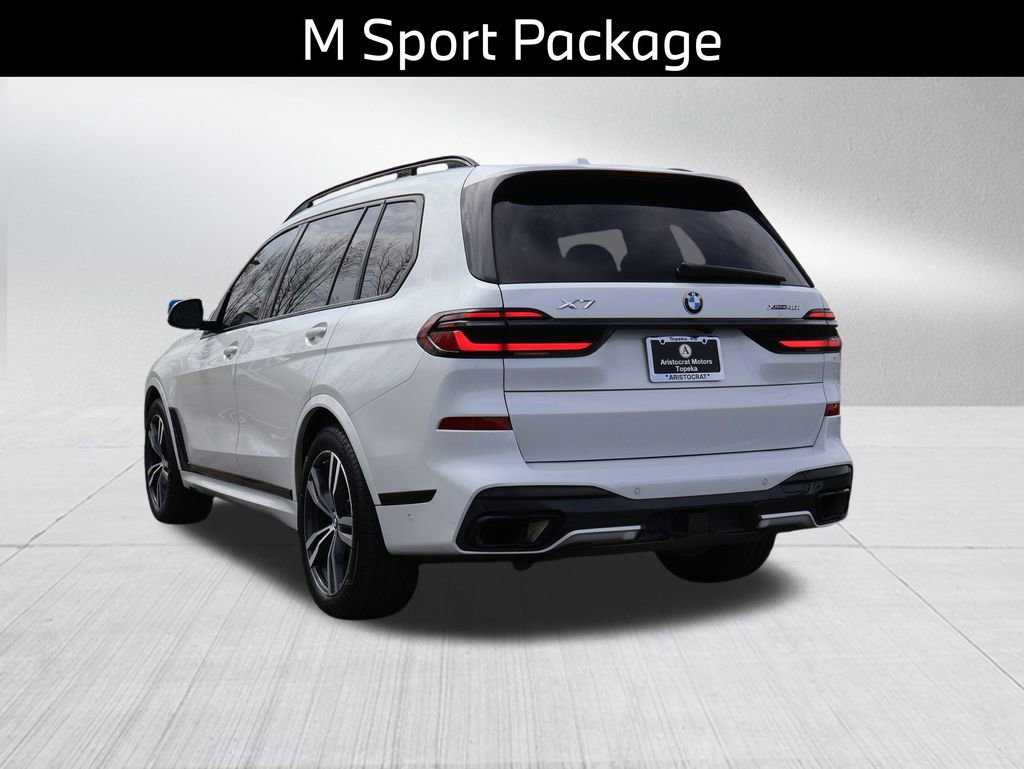 Certified 2024 BMW X7 xDrive40i w/ M Sport Package image 9