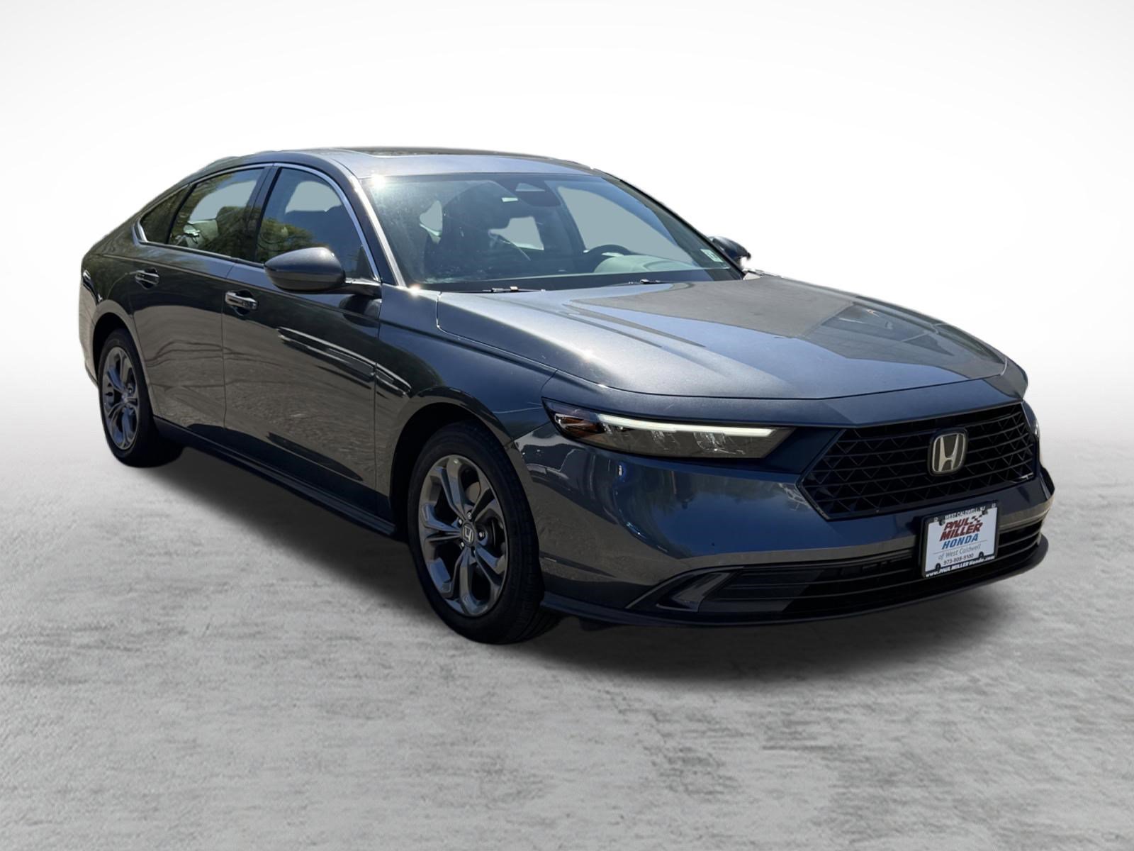 Used 2024 Honda Accord EX image 3