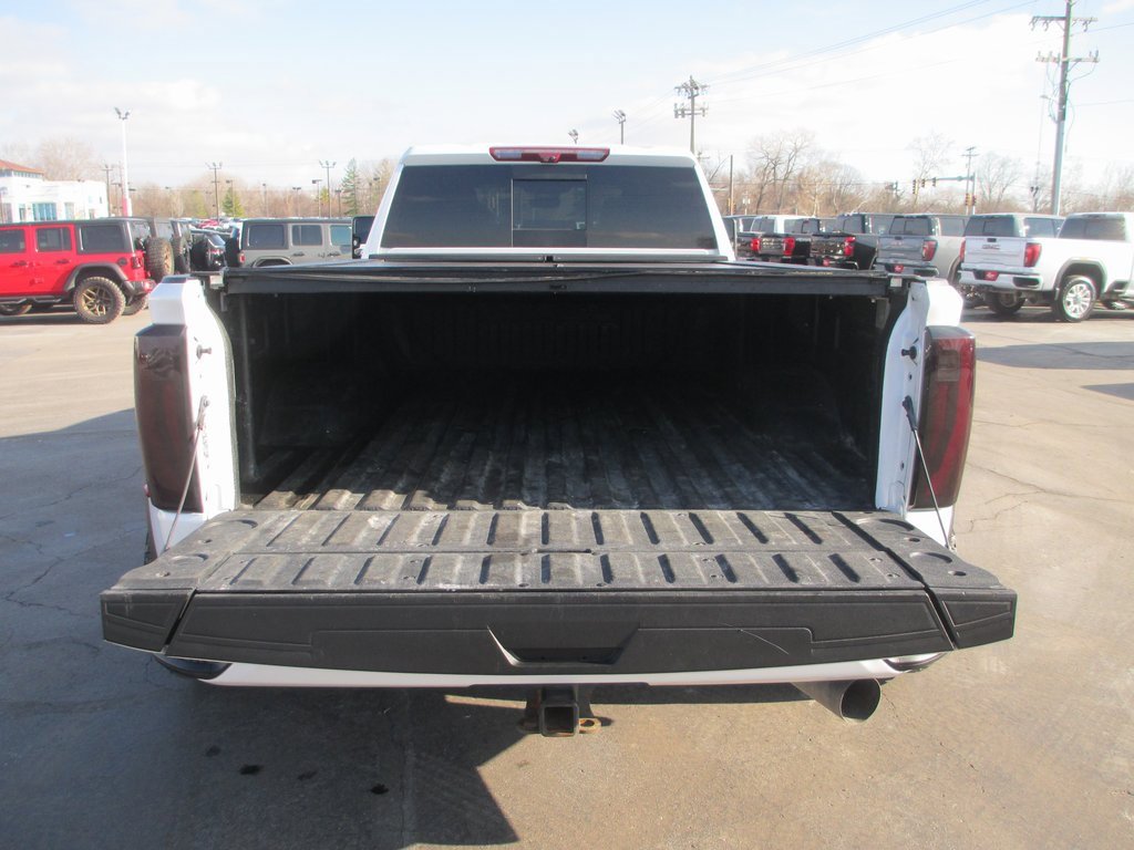 Used 2024 GMC Sierra 3500 Denali w/ Denali Reserve Package image 7