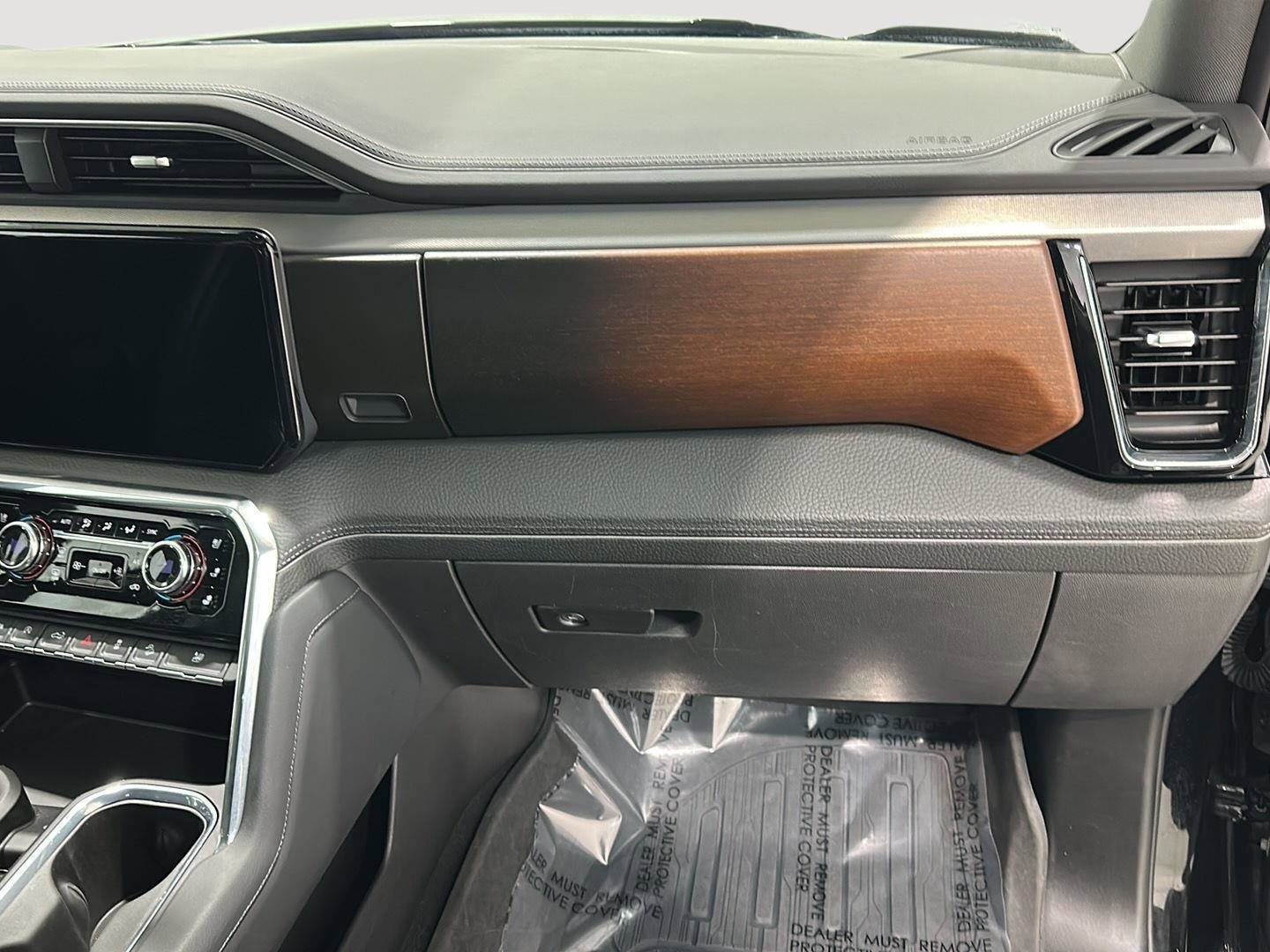 Used 2024 GMC Sierra 1500 Denali w/ Denali Reserve Package image 29