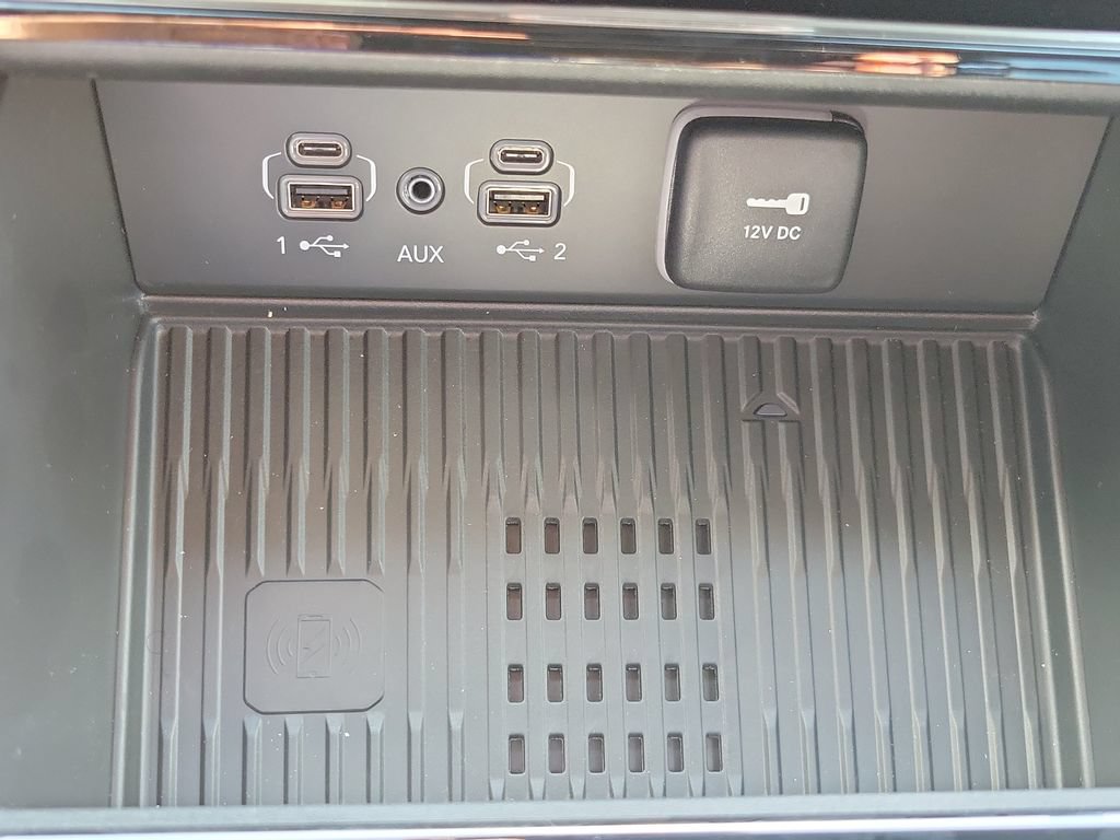 New 2026 Jeep Grand Cherokee Altitude RWD image 23