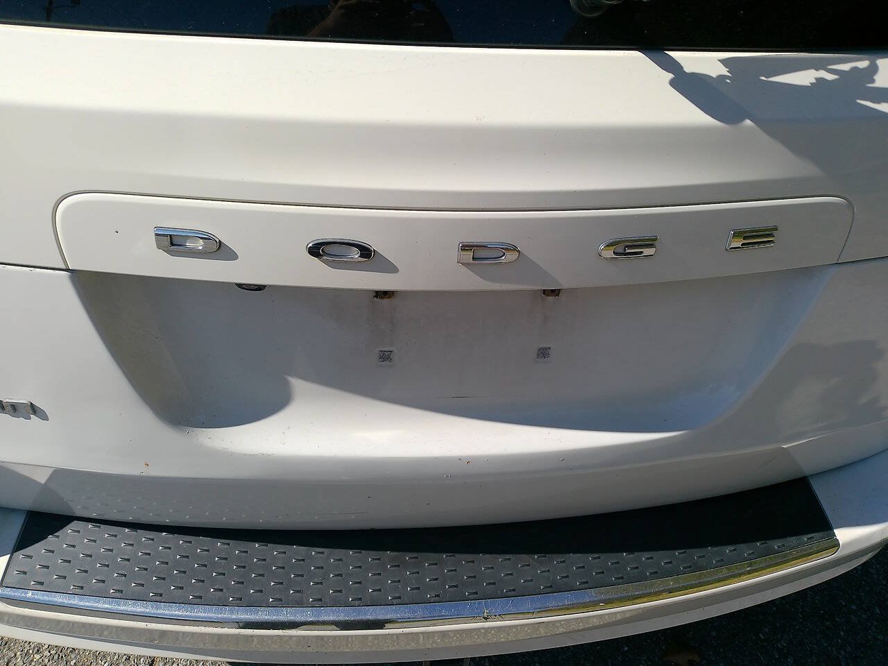Used 2012 Dodge Grand Caravan SXT w/ Entertainment Group 1 FWD image 16