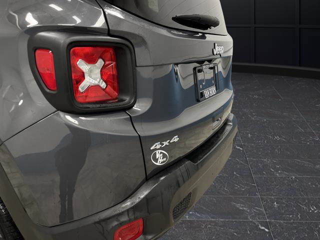 Used 2022 Jeep Renegade Latitude image 30