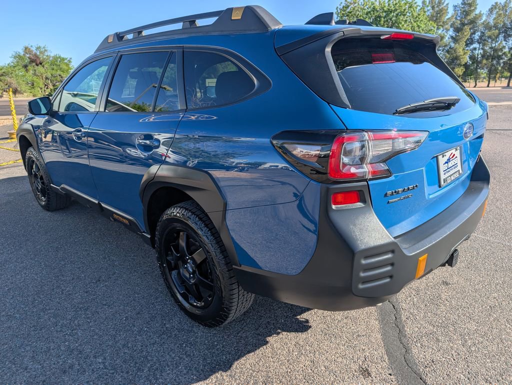 Used 2022 Subaru Outback Wilderness AWD/4WD image 3
