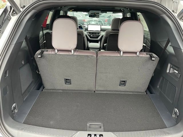 New 2026 Ford Explorer Platinum w/ LUX Leather Package image 26