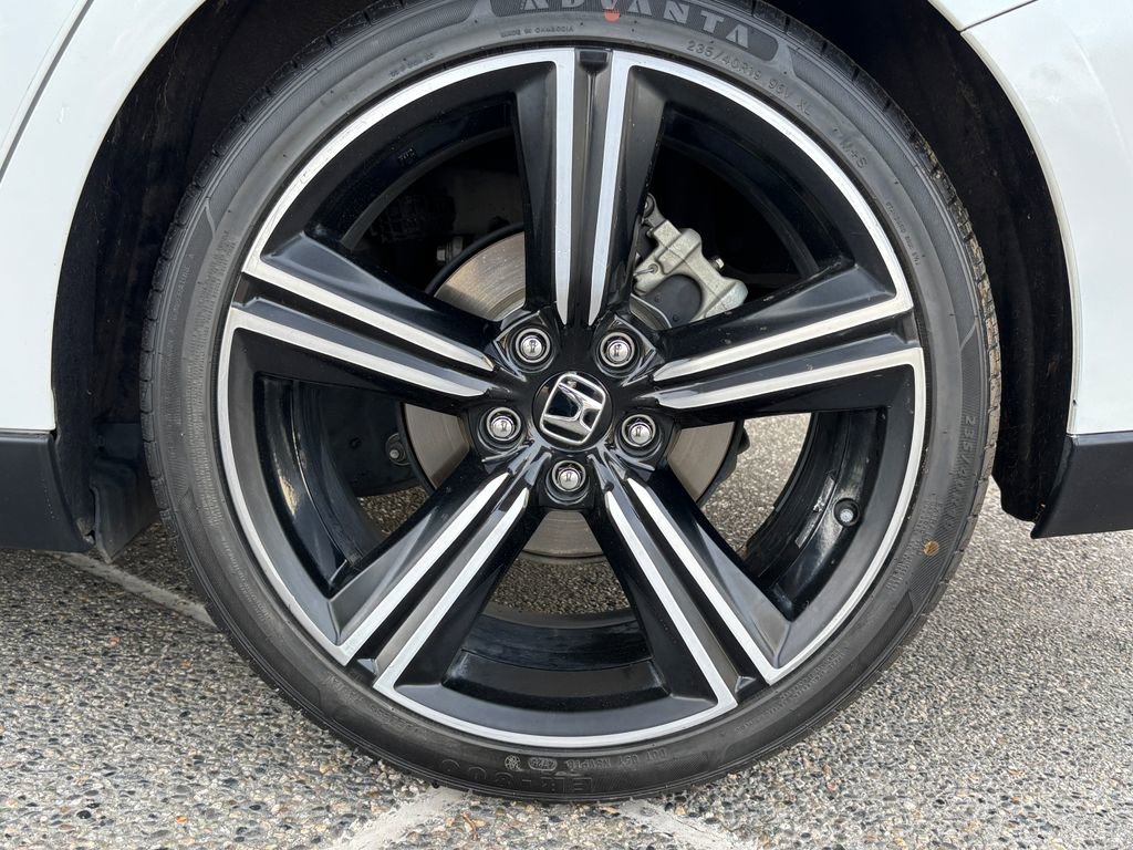 Used 2024 Honda Accord Sport image 31