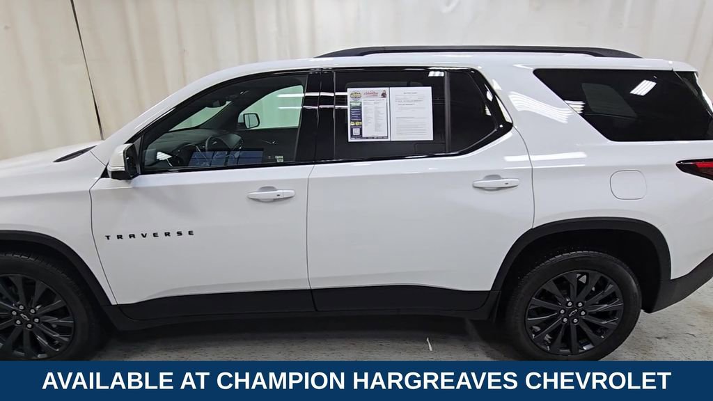 Used 2023 Chevrolet Traverse RS image 7