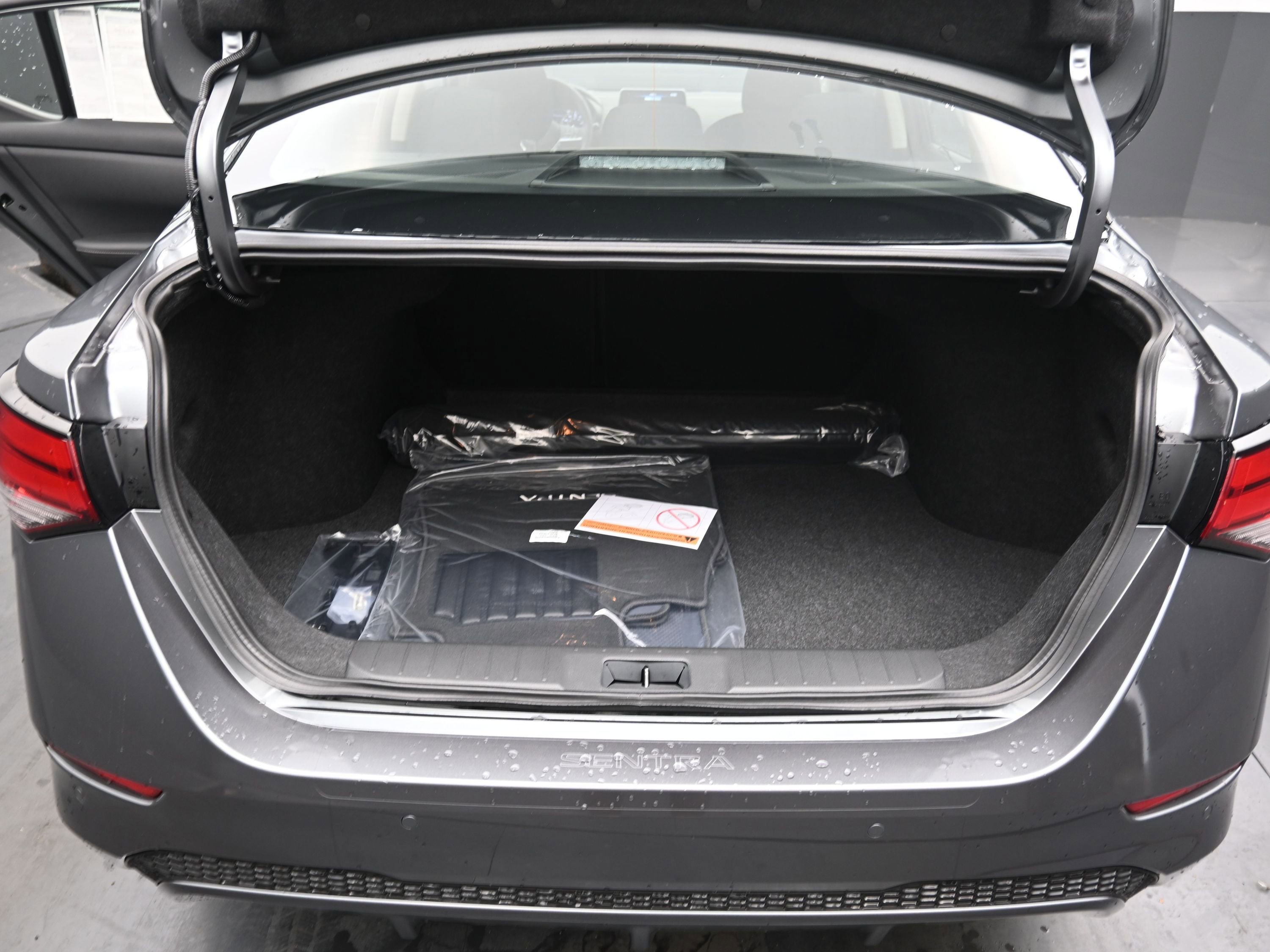 New 2025 Nissan Sentra SV w/ All-Weather Package image 16