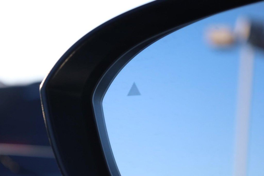 New 2026 Nissan Rogue SV image 21