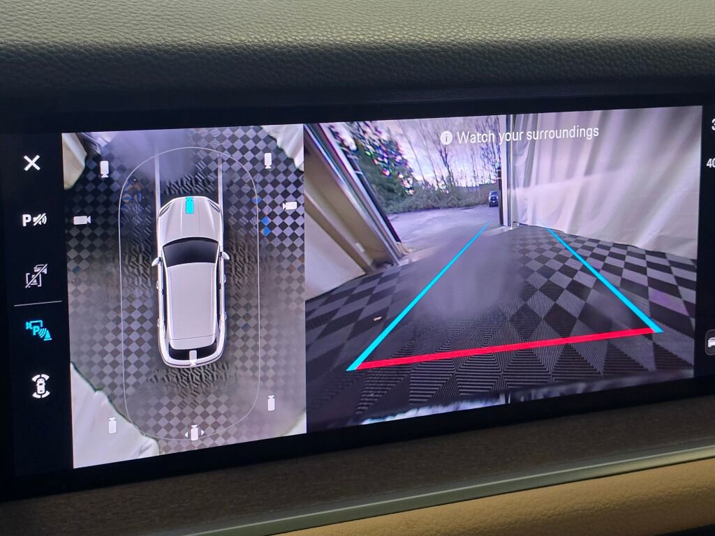 New 2026 Porsche Cayenne image 32