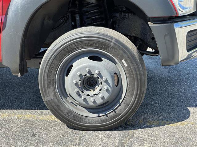 Used 2014 Ford F550 4x4 Regular Cab Super Duty image 41