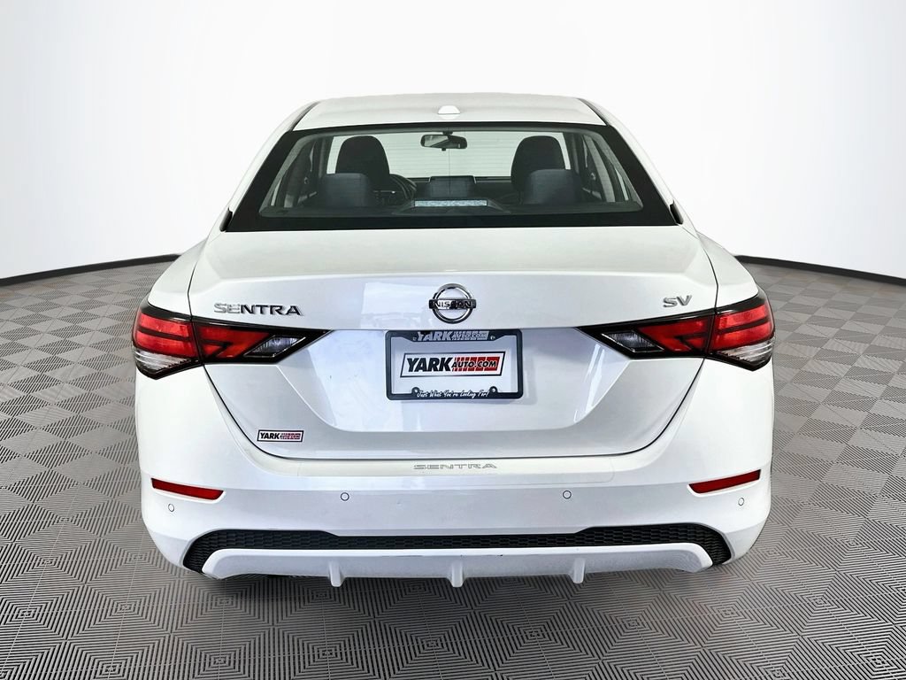 Certified 2023 Nissan Sentra SV FWD image 9