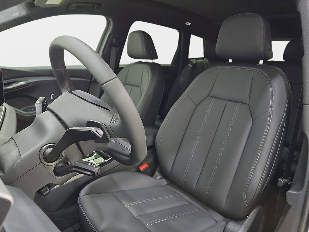 New 2027 Audi Q6 e-tron Premium Plus AWD/4WD image 13
