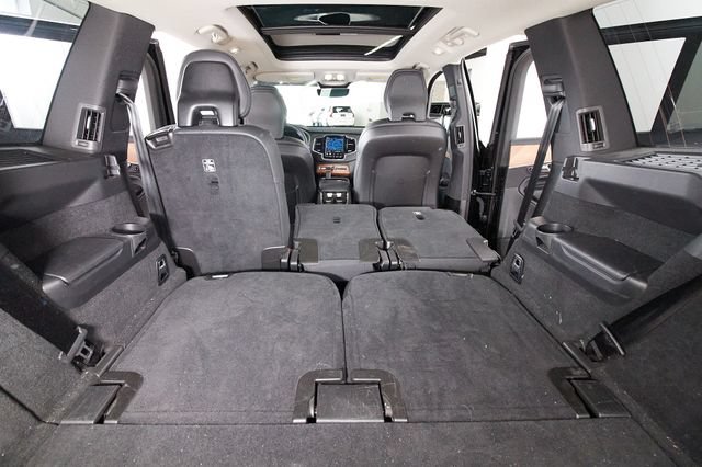 Certified 2023 Volvo XC90 B6 Plus AWD/4WD image 29