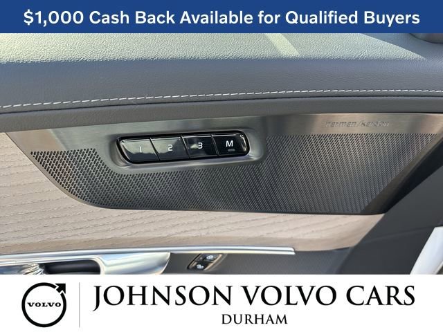 New 2026 Volvo XC90 T8 Ultra w/ Lounge Package image 13