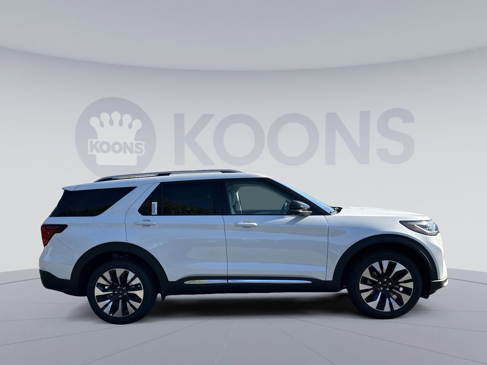 New 2026 Ford Explorer Platinum w/ LUX Leather Package image 8